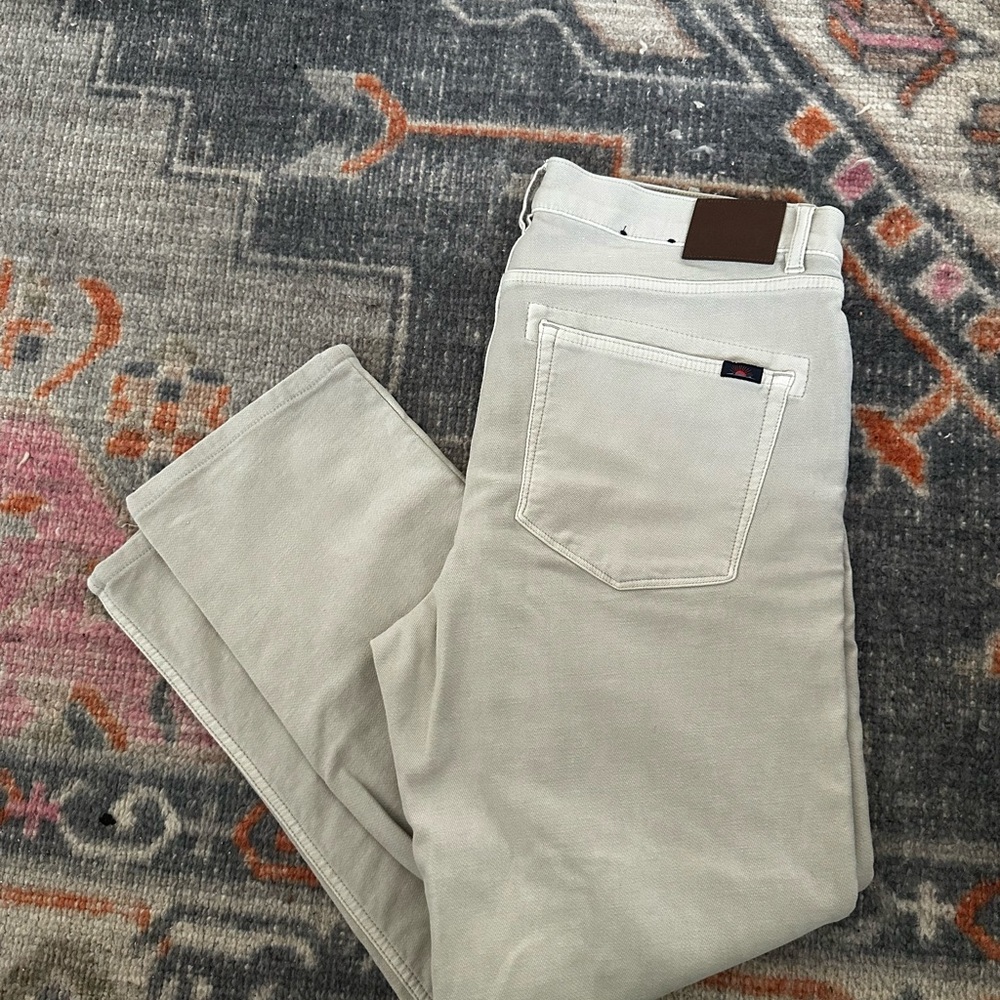 NWOT Faherty Men's Slim Jeans in Stone